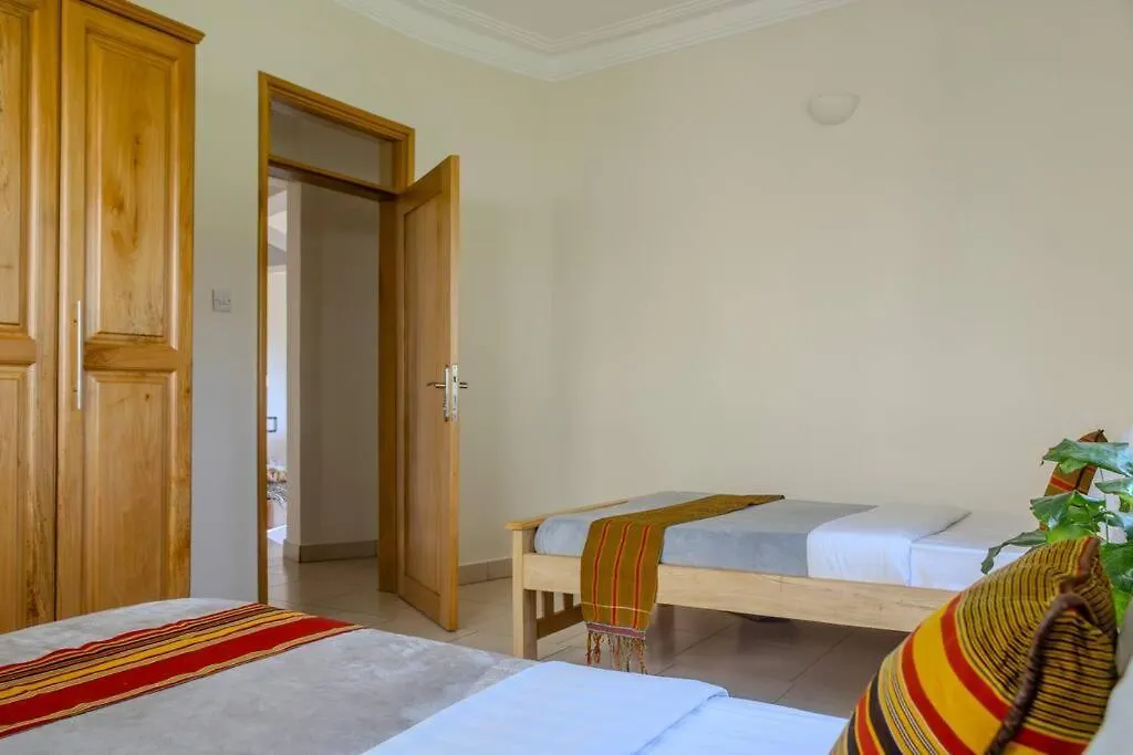 The Greenleaf Luxury Bnb -Lubowa كامبالا أوغندا