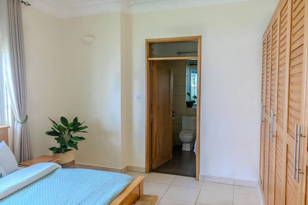 The Greenleaf Luxury Bnb -Lubowa كامبالا أوغندا