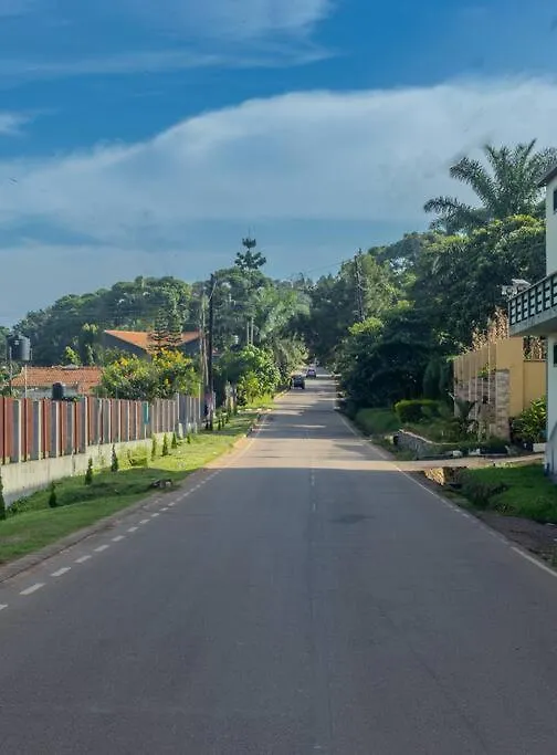 The Greenleaf Luxury Bnb -Lubowa كامبالا 0*,  أوغندا